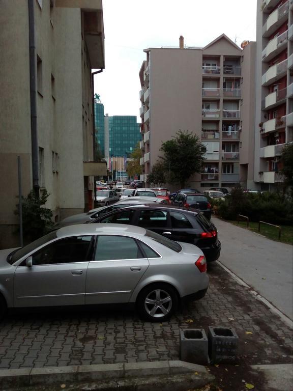 Apartment Viktor Stan Na Dan Šabac Exterior foto